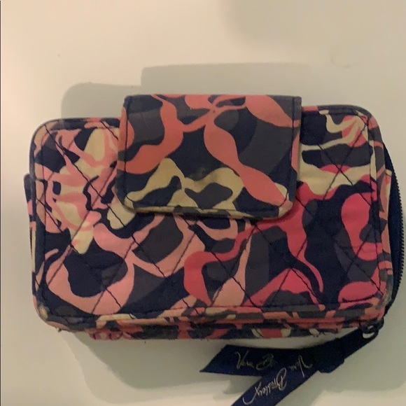 Vera Bradley wallet - Picture 1 of 4